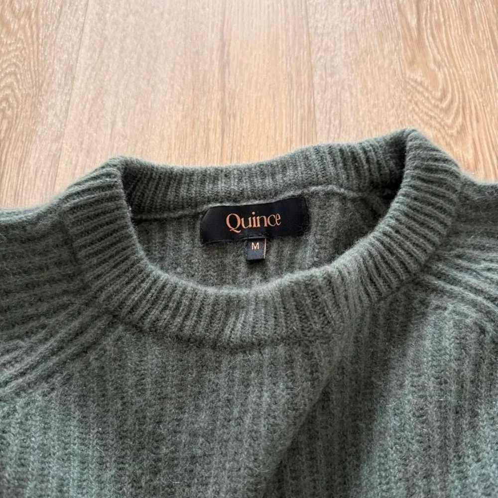 Quince Men's Olive Green Ribbed Wool Sweater
